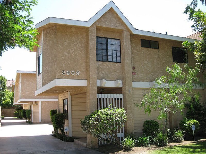 1st image of 2608 Grant Ave #2