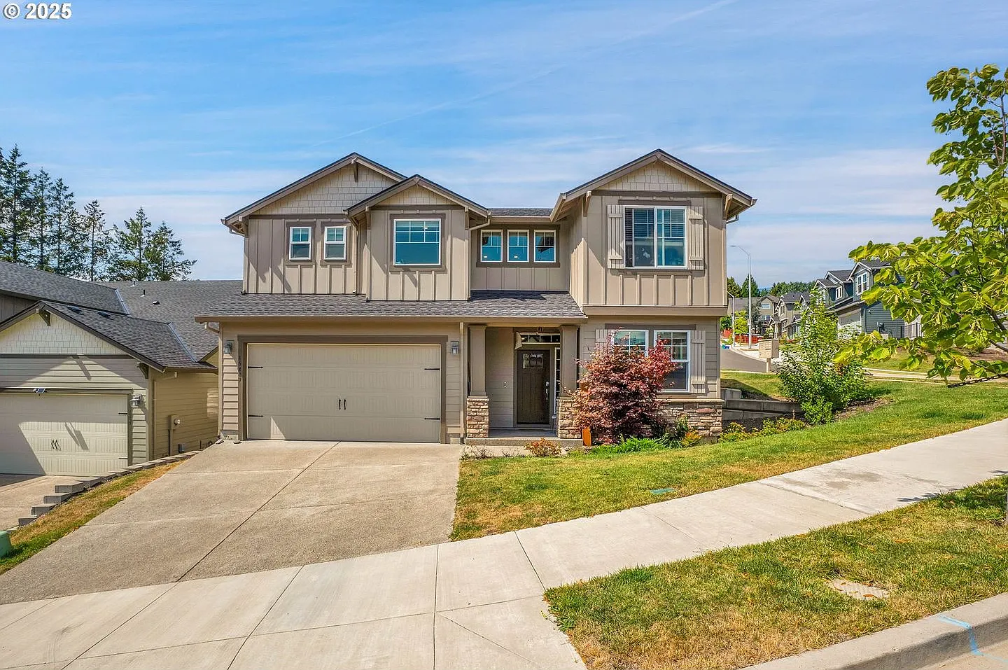 Stunning 5-Bedroom Portland Home with Mt. Hood Views, Main-Level Bedroom, Gourmet Kitchen, 2-Car ... — Photo 1