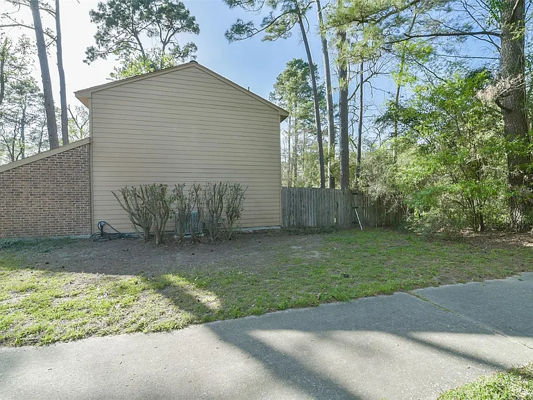 19 Still Glen Ct — Photo 28