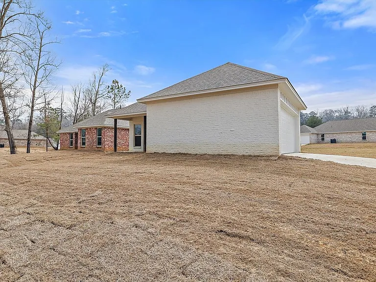 901 Gemstone Dr — Photo 30