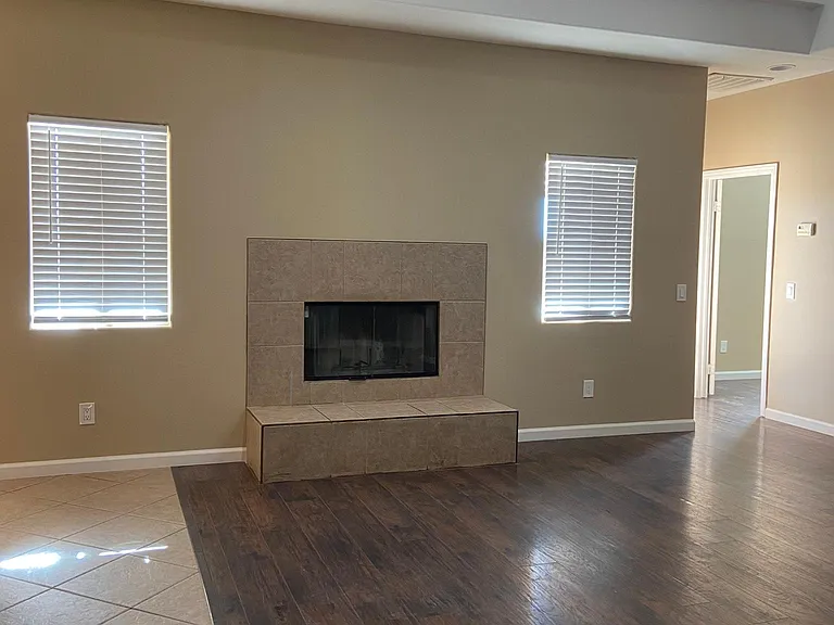 1317 Garfield Ave — Photo 5