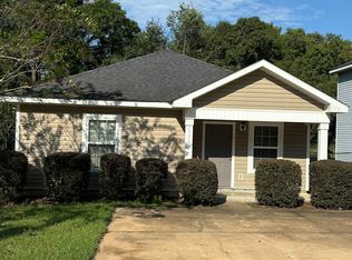2326 Middleton Rd, Dothan, AL 36301