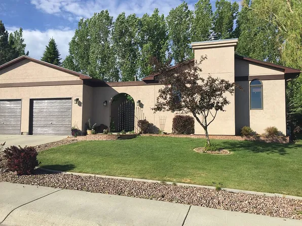 725 Ironwood St, Green River, WY 82935