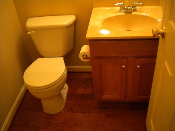 4th image of 12224 Bucky Ave