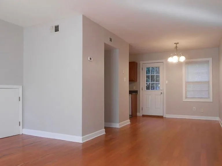 206 Emerald Park Ct — Photo 5