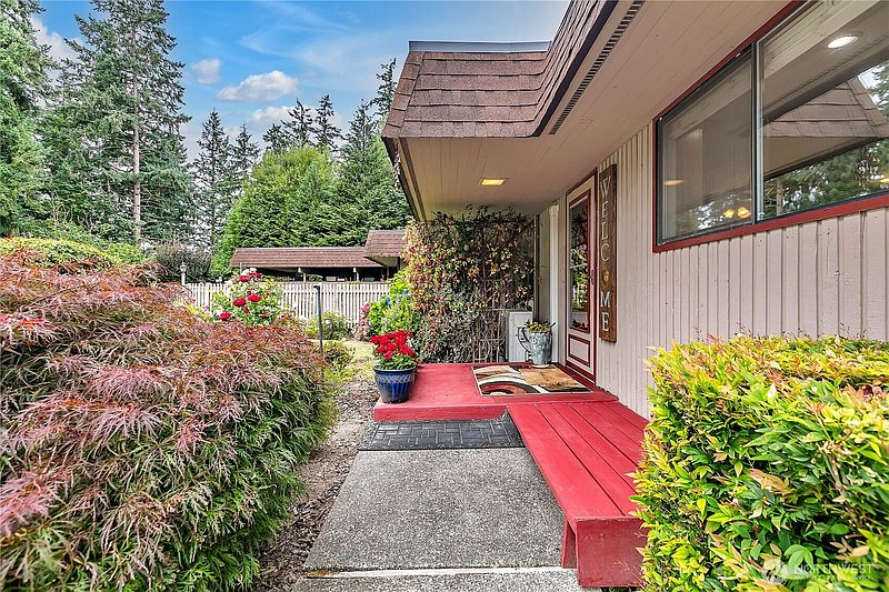 2nd image of 3409 99th Avenue E