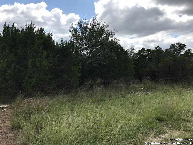 2nd image of 2056 Comal Spgs
