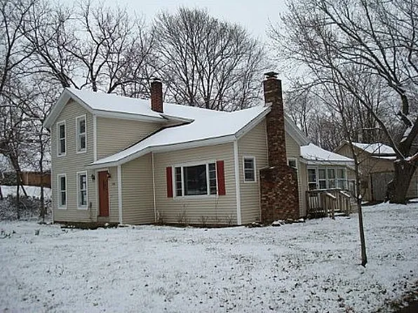 704 W Main St, Middleville, MI 49333