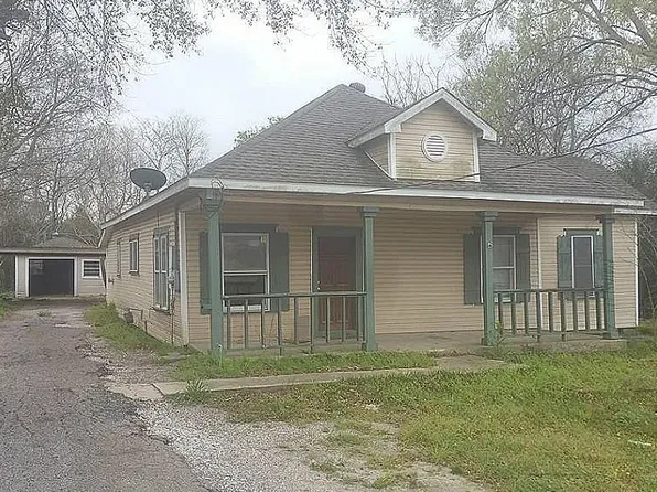 302 Kernohan St, Crosby, TX 77532