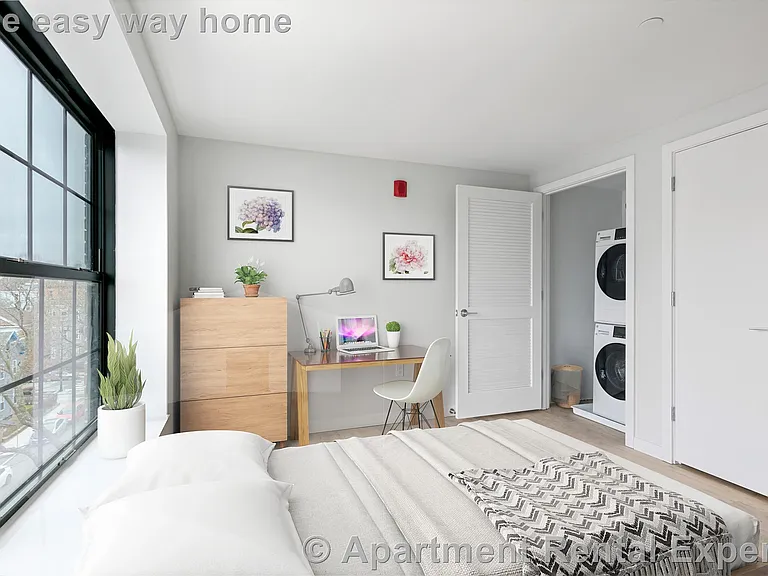 10 Soden St #8 — Photo 2