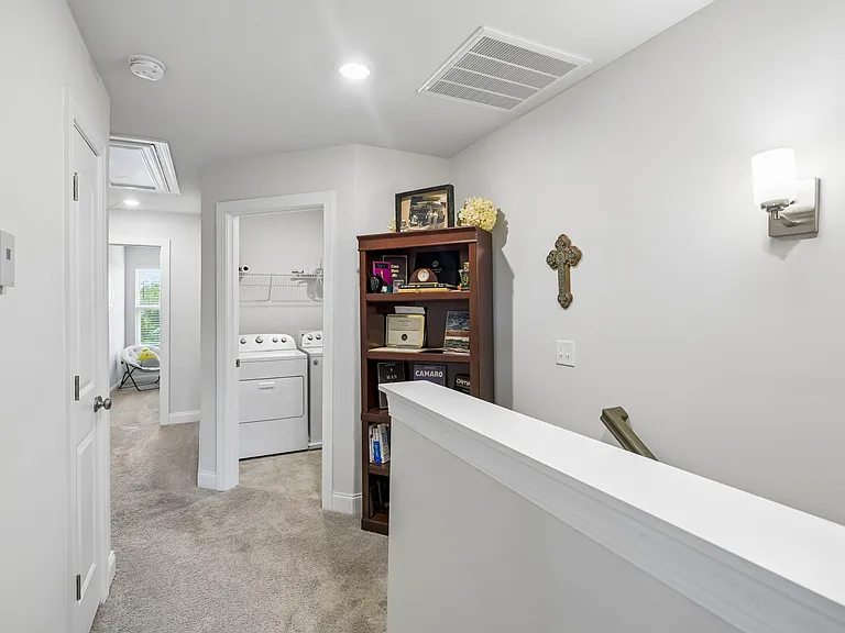 408 Wooden Shoe Way — Photo 22