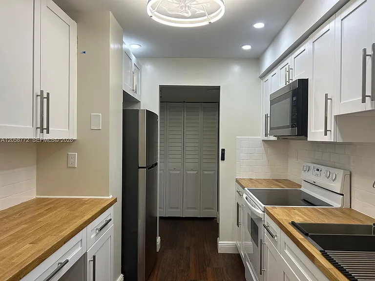 3821 Environ Blvd #505 — Photo 12