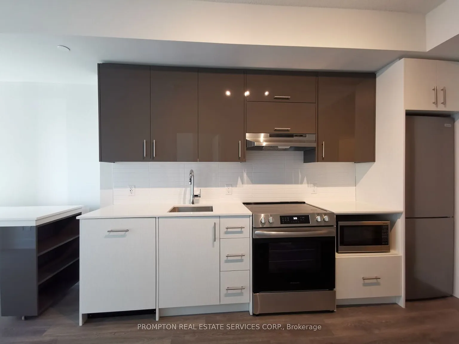 2 bed, $2,300 — Photo 4