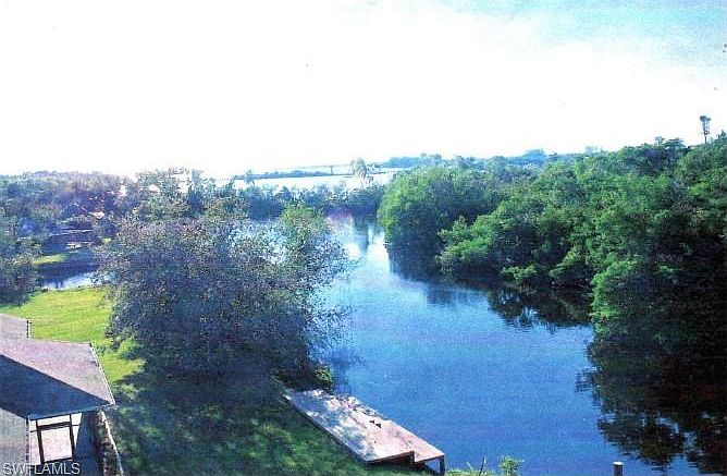 1st image of 315 Shore Dr