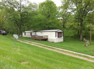 18274 Goat Run Honey Fork Rd, Logan, OH 43138