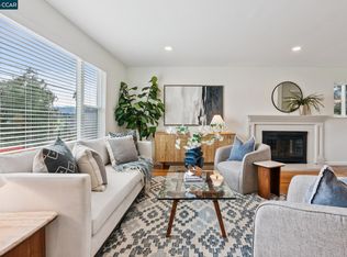 1315 El Curtola Blvd, Lafayette, CA 94549