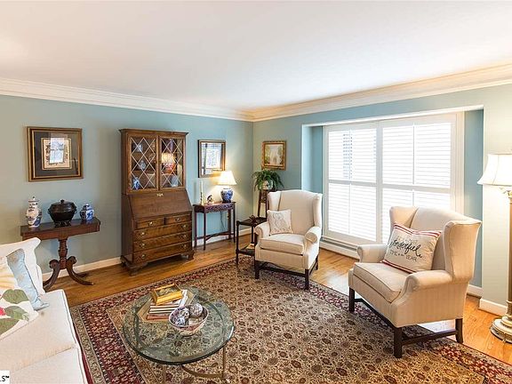 4th image of 108 Terra Woods Ln