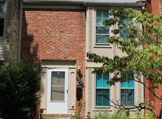 233 Roanoke Dr SE, Leesburg, VA