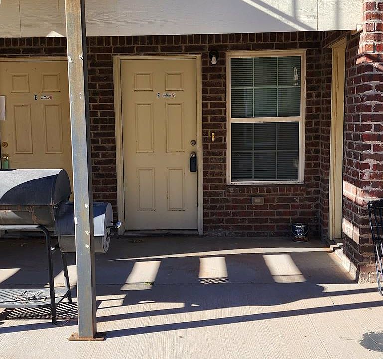 1st image of 1307 N Carol Ave #C