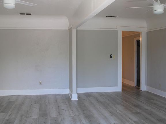 4th image of 1814 N St #2