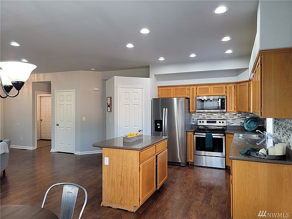 5th image of 7019 189th Street Ct E