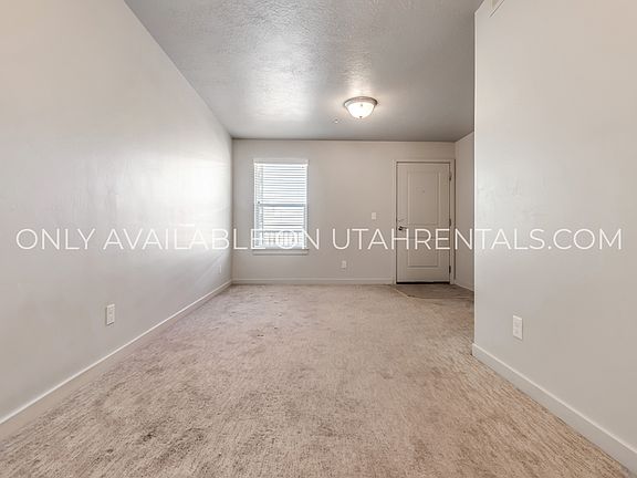 5th image of 1081 W 993 N Unit 42