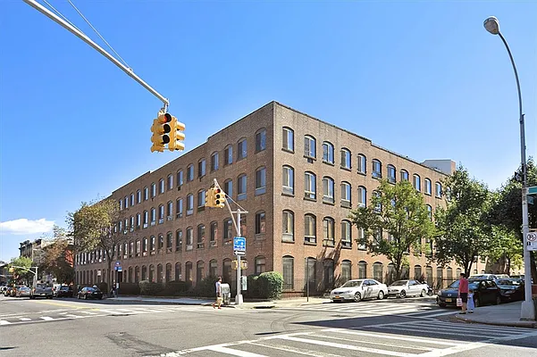 Sold by Corcoran | media 21