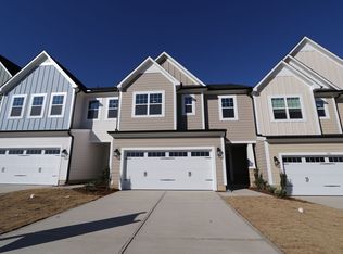 3118 Cathedral Comb Dr, Apex, NC 27502