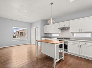 3538 Calle Suenos SE, Rio Rancho, NM 87124