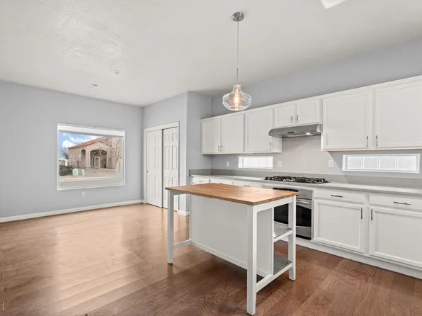 3538 Calle Suenos SE, Rio Rancho, NM 87124