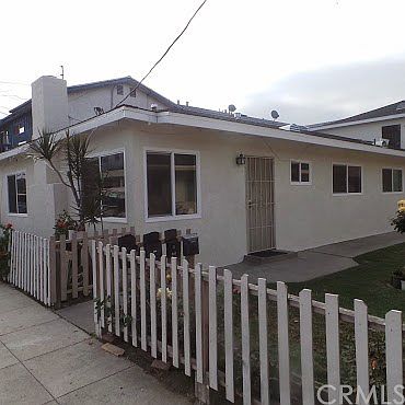 2nd image of 561 W 4th St