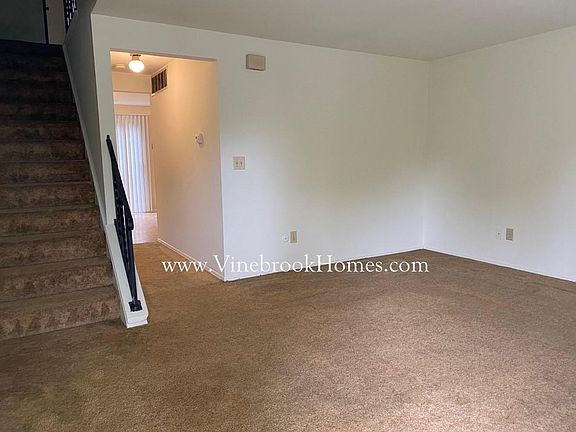 2nd image of 8193 Mount Carmel St