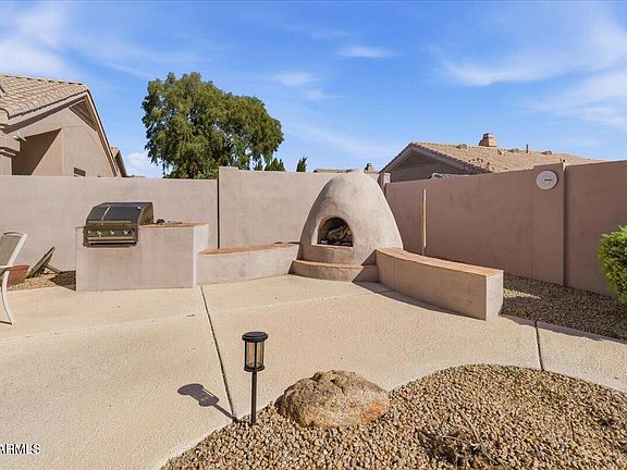 4th image of 8085 E THERESA Drive