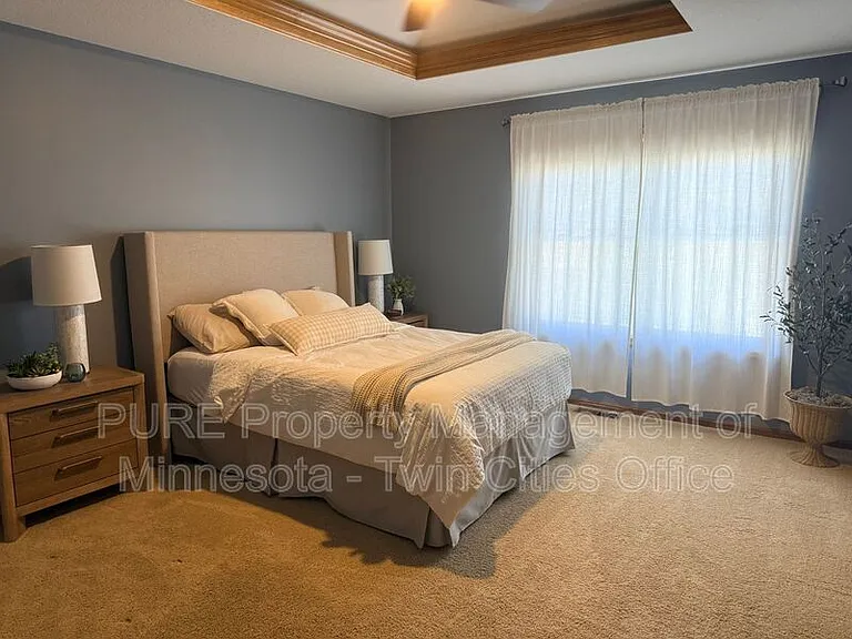 7807 Madelyn Creek Dr — Photo 6