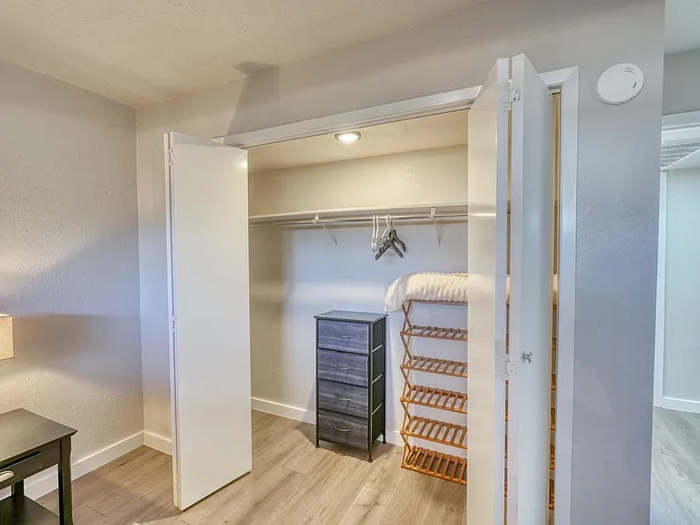 207 Hi Cir N — Photo 11