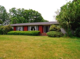 98 Union Brick Rd, Blairstown, NJ 07825