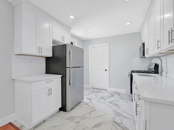 4322 Gunther Ave, Bronx, NY 10466