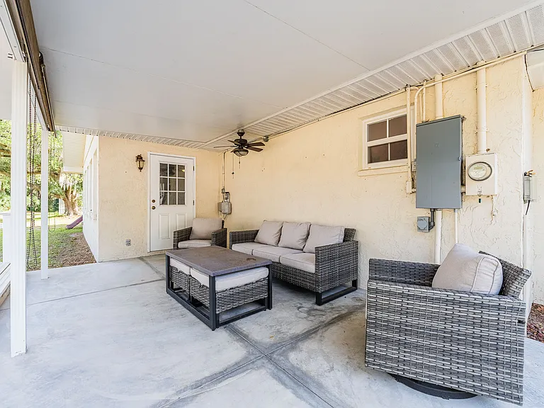 5905 Whispering Pines Rd — Photo 42