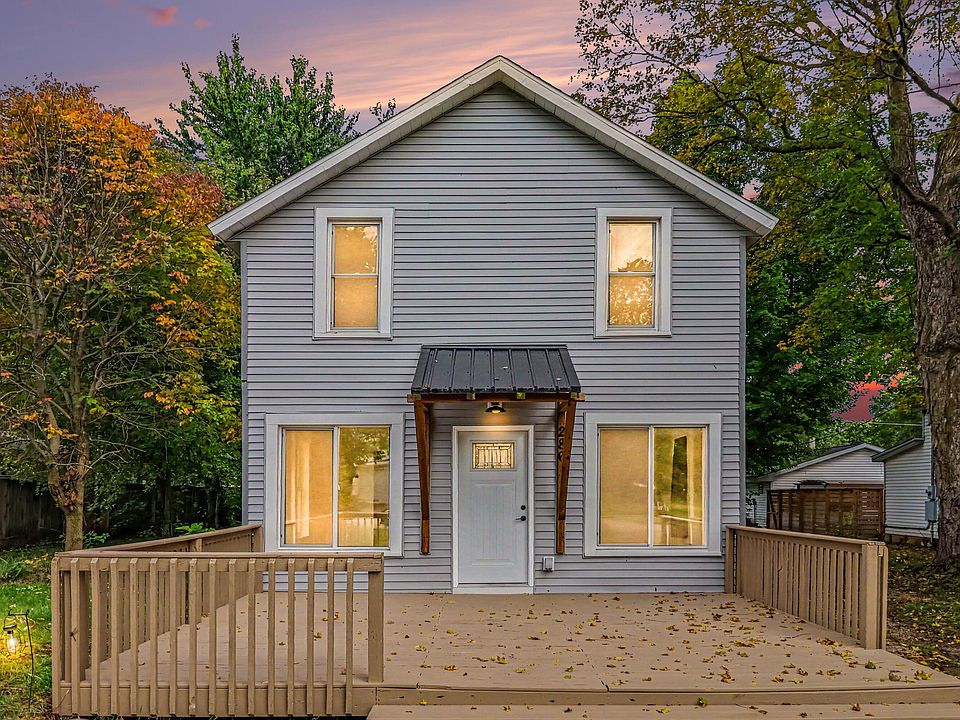 1st image of 286 W Arbor St