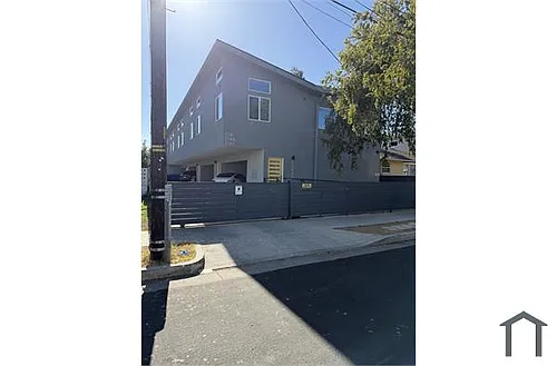 5743 Case Ave #5743 Photo 1