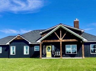 1655 Old Cuero Rd, Yoakum, TX 77995