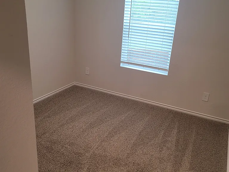 1117 Northfield Dr — Photo 15