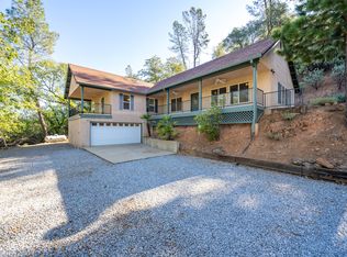 21255 Driftwood Trl, Redding, CA 96003