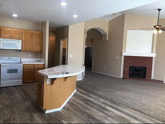5th image of 10321 Bichester Ct