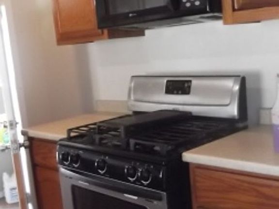 2nd image of 1153 W 37th Pl #1
