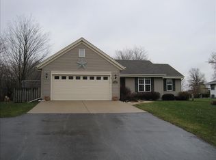 6931 Burma Rd, Waterford, WI 53185