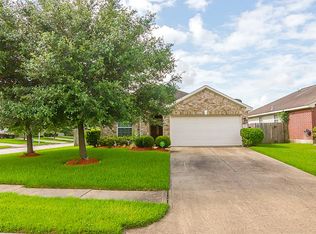 1422 Merryglen Ct, Spring, TX 77373