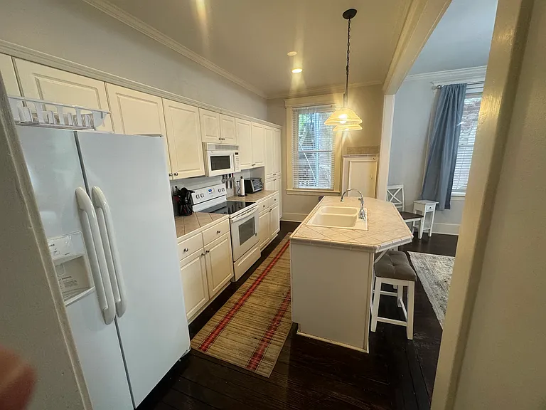 339 Whitaker St #3 — Photo 9