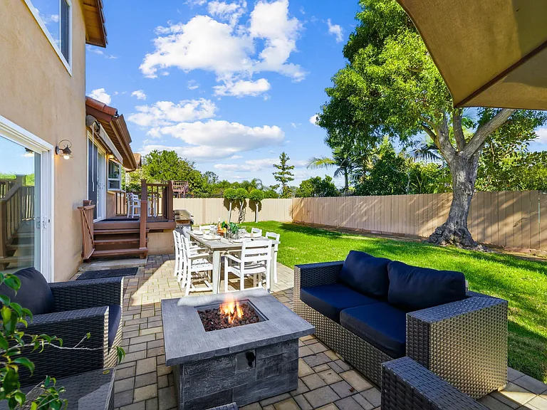 14225 Mango Dr — Photo 1