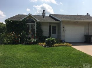 1812 Gryn Dr, Iowa City, IA 52246